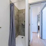 Chic Family - Neuf & Moderne - Parking Wifi Centre Gare Tgv - Confort Ideal Famille - Speciale פרפיניין