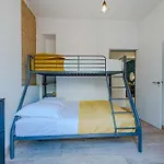 Chic Family - Neuf & Moderne - Parking Wifi Centre Gare Tgv - Confort Ideal Famille - Speciale דירה