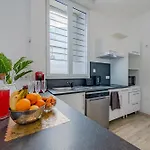 Chic Family - Neuf & Moderne - Parking Wifi Centre Gare Tgv - Confort Ideal Famille - Speciale פרפיניין