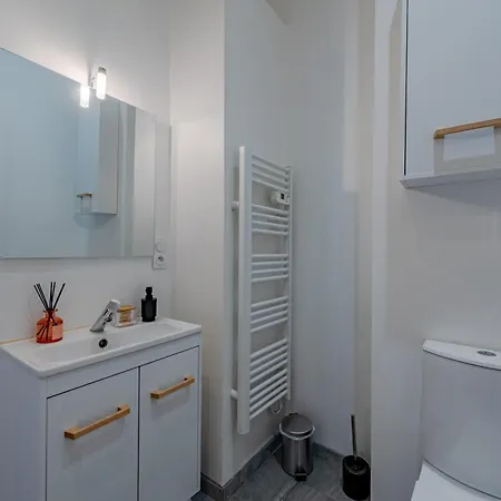 Chic Family - Confortable & Moderne - Parking Wifi Clim Gare Tgv - Ideal Famille *