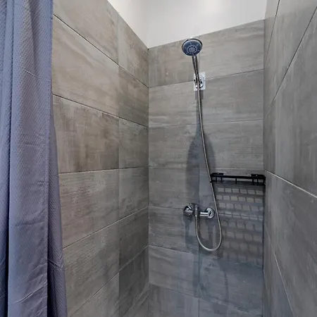 Chic Family - Confortable & Moderne - Parking Wifi Clim Gare Tgv - Ideal Famille * Perpignan