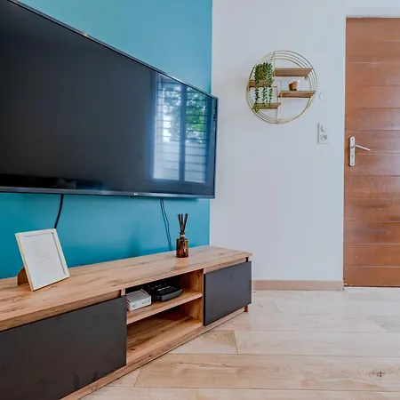 Chic Family - Neuf & Moderne - Parking Wifi Centre Gare Tgv - Confort Ideal Famille - Speciale Apartament